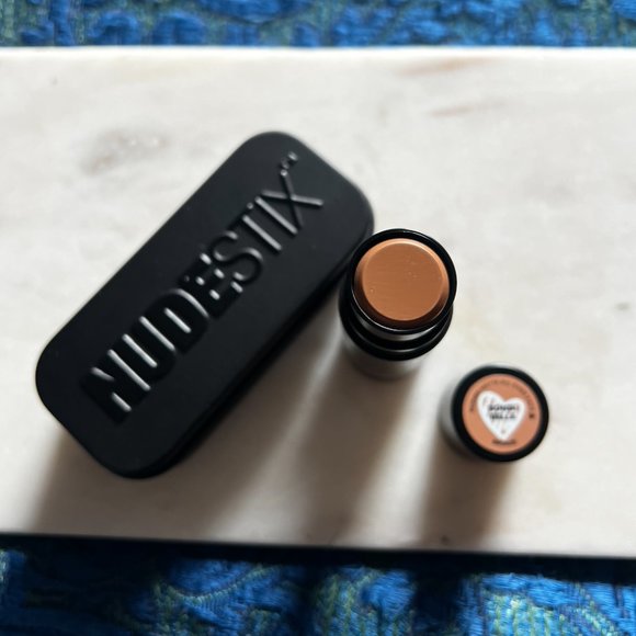 BONDI BELLE - NUDESTIX NUDIES Matte BRONZE Stick - Picture 2 of 4